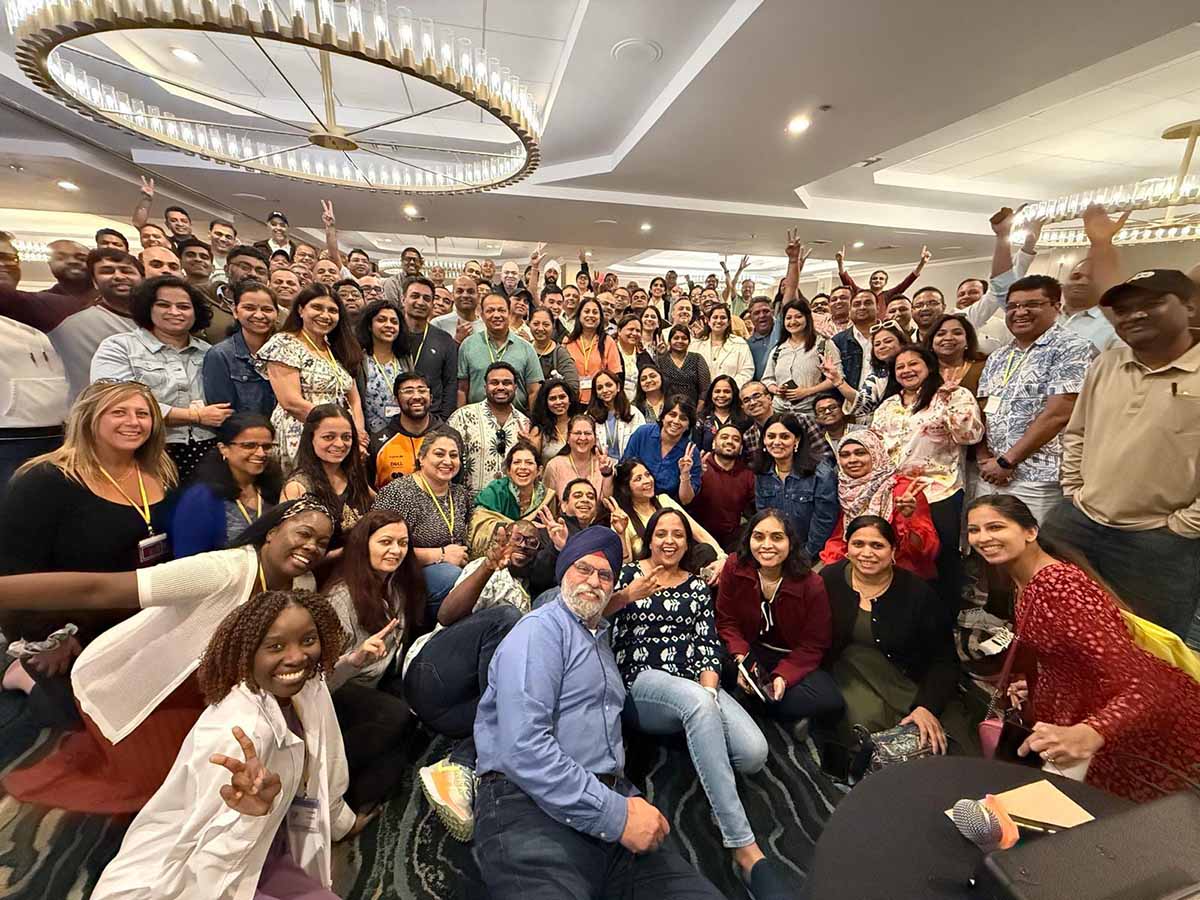 Anil Khanchandani with group of happy people